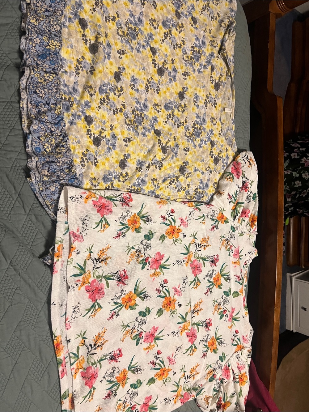 Cato White Floral Button-Front Blouse with Pink & Yellow Flowers